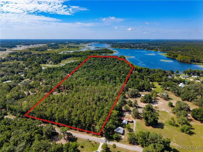 5870 N Briarcliff Ter, House other with 3 bedrooms, 3 bathrooms and 2 parking in Hernando FL | Image 49