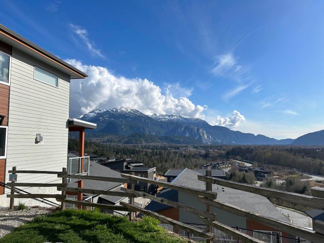 6 - 41365 Skyridge Place, Townhouse with 3 bedrooms, 2 bathrooms and 2 parking in Squamish BC | Image 30