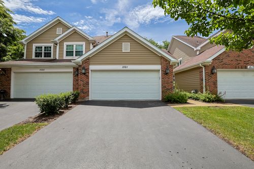 1521 Whitman Ct, Schaumburg, IL, 60173-2168 | Card Image