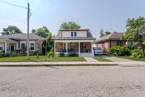 21 Queen St, Paris, ON, N3L1C3 | Card Image