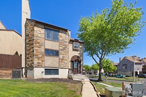 190 Goldmine Ln, Old Bridge, NJ, 08857-3329 | Card Image