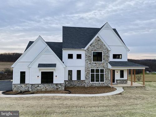 Berkeley Model 544 Monocacy Trail, SPRING GROVE, PA, 17362 | Card Image