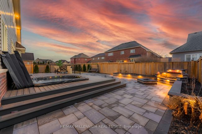 19 Mitchell Cres, House other with 5 bedrooms, 4 bathrooms and 7 parking in Mono ON | Image 11