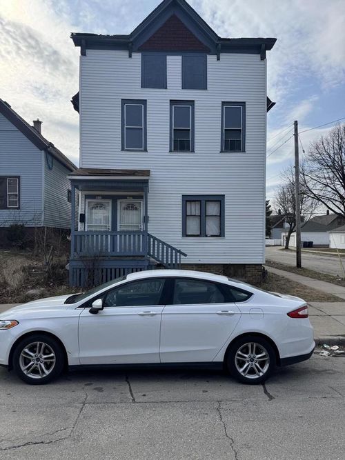 3575-3573 N 11th Street, MILWAUKEE, WI, 53206 | Card Image