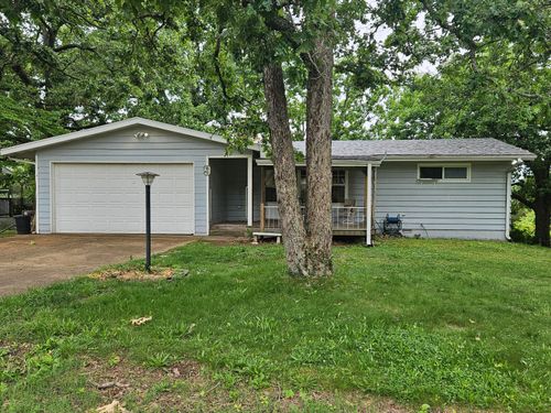 9 Pioneer Rd, Kimberling City, MO, 65686-9103 | Card Image