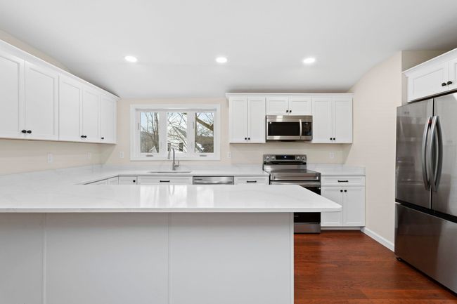 B - 40 Rush Rd, Condo with 4 bedrooms, 2 bathrooms and null parking in Henniker NH | Image 18