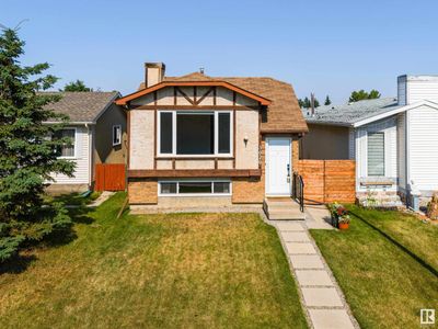 3626 44 Ave Nw, House other with 3 bedrooms, 2 bathrooms and null parking in Edmonton AB | Image 1