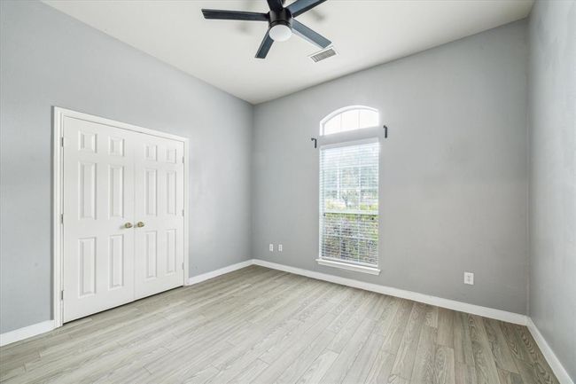 28519 Peper Hollow Ln, House other with 4 bedrooms, 3 bathrooms and 3 parking in Spring TX | Image 25