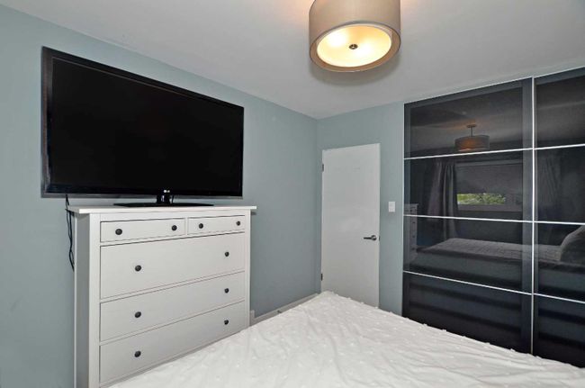 4004 3 Ave Sw, House detached with 4 bedrooms, 2 bathrooms and 1 parking in Calgary AB | Image 10