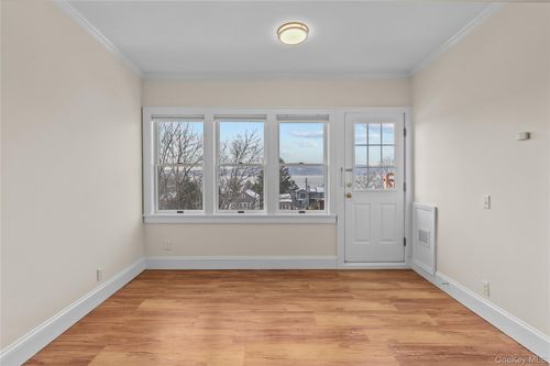 3-10 S Eckar St, Irvington, NY, 10533-1642 | Card Image