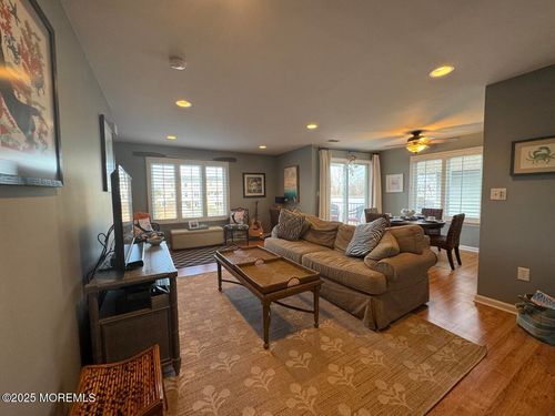 8-200 S Concourse, Neptune, NJ, 07753-5271 | Card Image