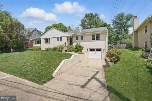 2719 N Pollard St, ARLINGTON, VA, 22207-5038 | Card Image
