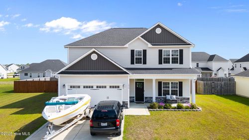 1010 Spot Cir, New Bern, NC, 28562-1203 | Card Image