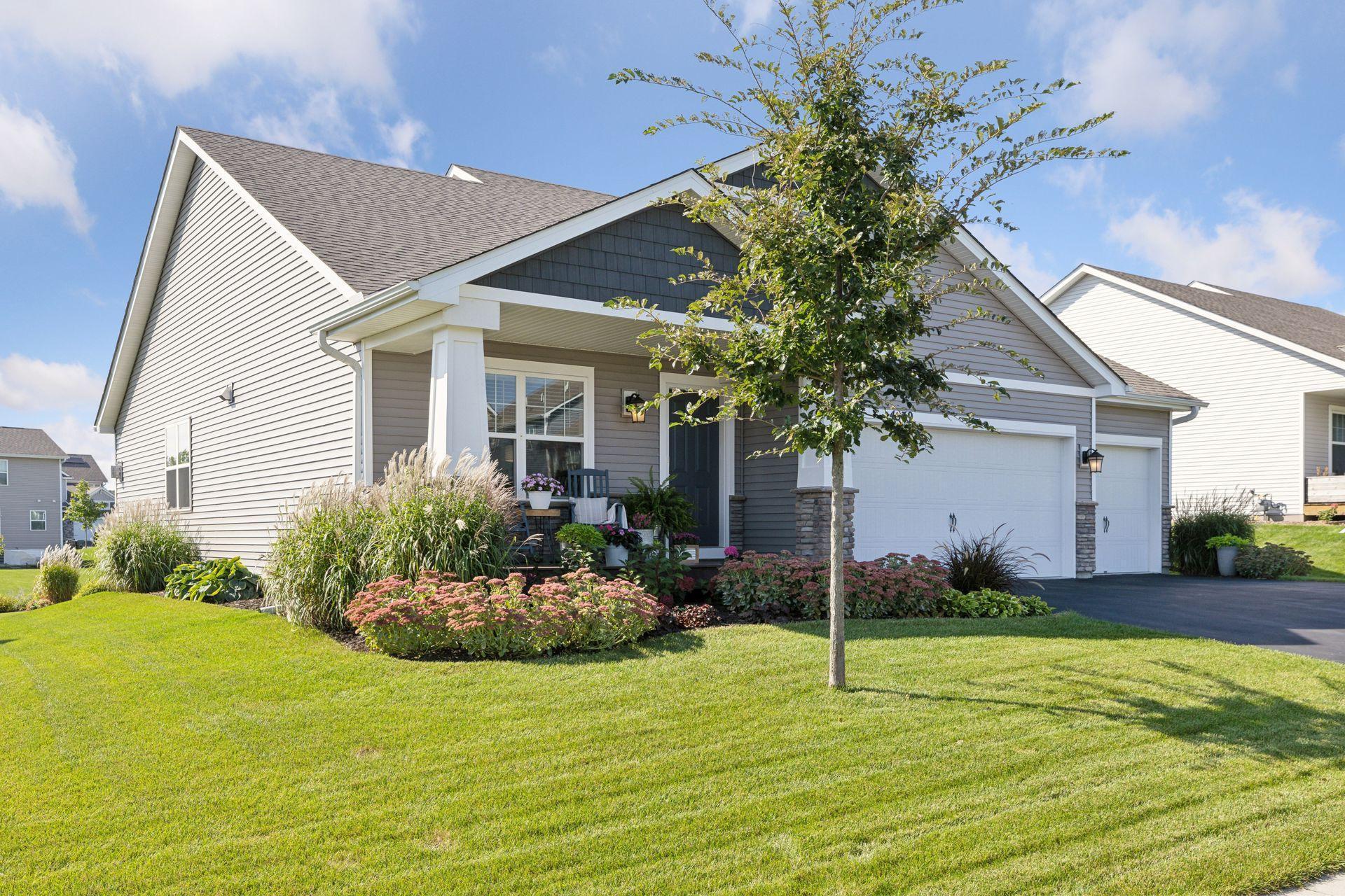 Cobalt Ln, Saint Paul, MN 55129