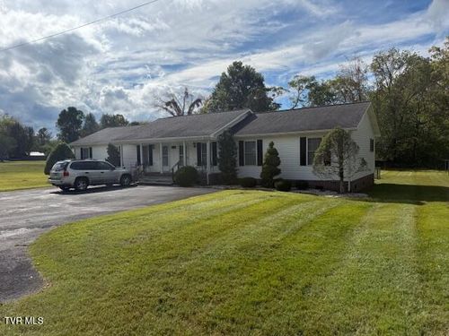 165 Smith Ave, Erwin, TN, 37650-1898 | Card Image