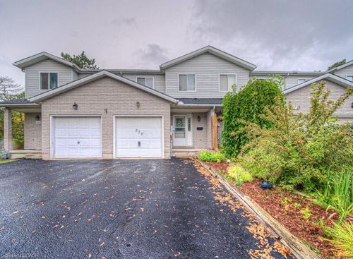 270 Dolph St N, Cambridge, ON, N3H2A7 | Card Image