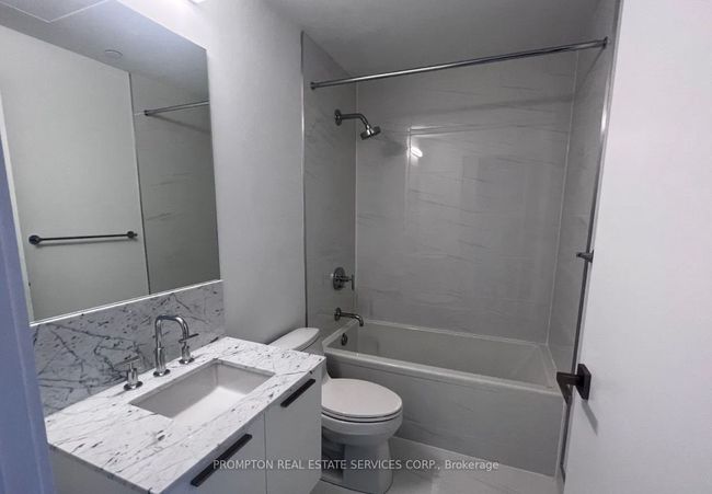2908 - 3 Gloucester St, Condo with 1 bedrooms, 1 bathrooms and null parking in Toronto ON | Image 6
