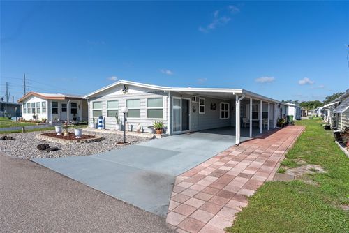 6703 Canterbury Dr Ne, WINTER HAVEN, FL, 33881-9551 | Card Image