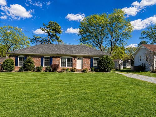 832 Craig St, Gallatin, TN, 37066-3510 | Card Image