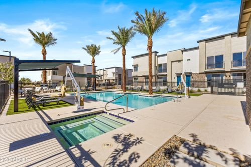 60-651 N Ironwood Dr, Apache Junction, AZ, 85120-0400 | Card Image