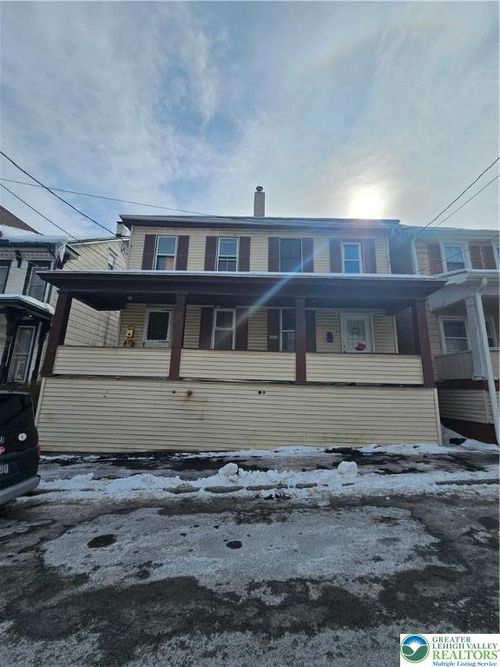 168 Penn St, Tamaqua, PA, 18252-2412 | Card Image