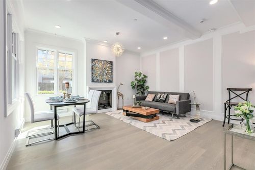 2706 W 2nd Ave, Vancouver, BC, V6K1K3 | Card Image