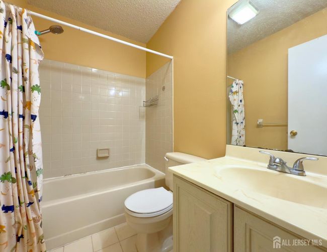 67 Nova Dr, Townhouse with 2 bedrooms, 3 bathrooms and null parking in Piscataway NJ | Image 14