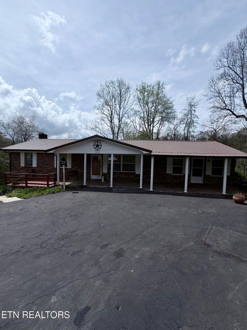 507 Lisa Drive, New Tazewell, TN, 37825 | Card Image