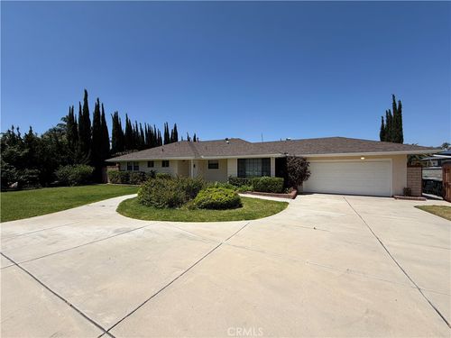 2680 N Canal St, Orange, CA, 92865-2442 | Card Image