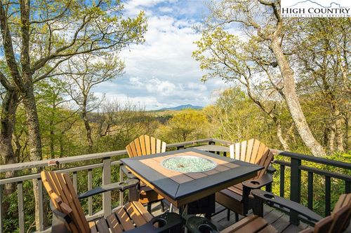 448 Ski Crest Park, Blowing Rock, NC, 28605-9163 | Card Image