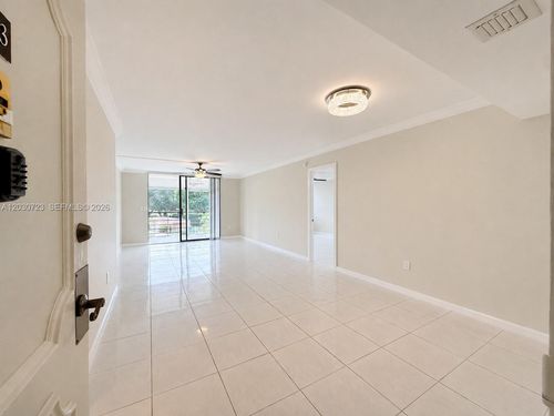303-1300 Saint Charles Pl, Pembroke Pines, FL, 33026 | Card Image