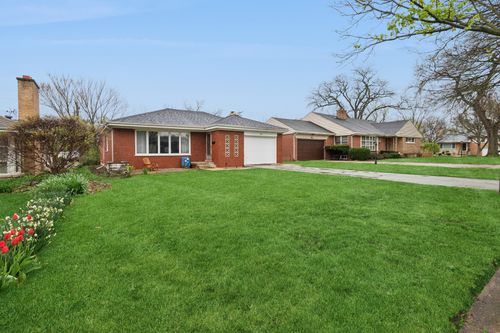 835 Latimer Ln, Flossmoor, IL, 60422-1329 | Card Image