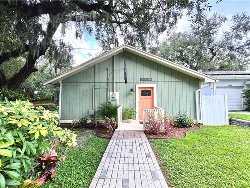 1402 Hilton Pl, TAMPA, FL, 33604-4331 | Card Image