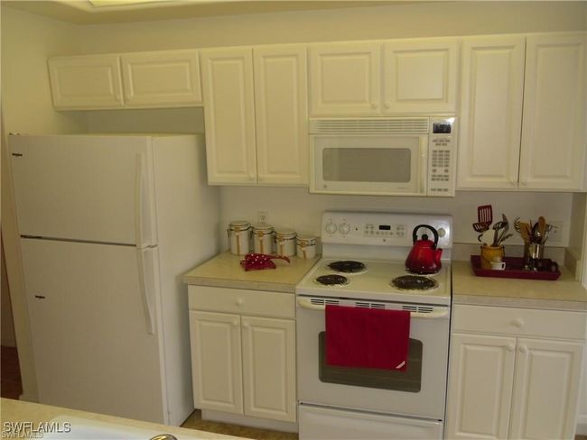 APT-3403 - 9582 Hemingway Ln, Condo with 2 bedrooms, 2 bathrooms and null parking in FORT MYERS FL | Image 10