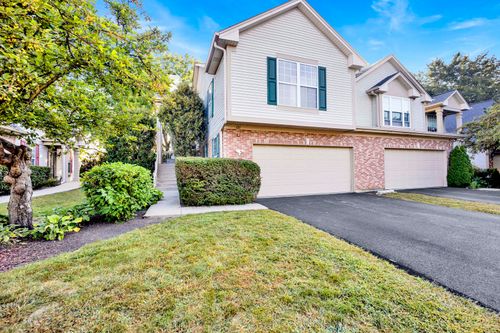 121 Commons Ct, Wheeling, IL, 60090-7007 | Card Image