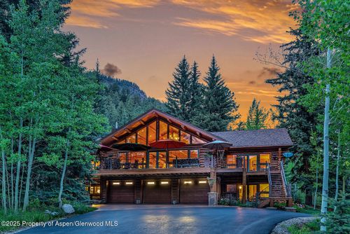 251 Chair Mountain Dr, Redstone, CO, 81623-8643 | Card Image