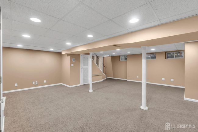 27 Brookside Rd, House other with 3 bedrooms, 3 bathrooms and null parking in Edison NJ | Image 21