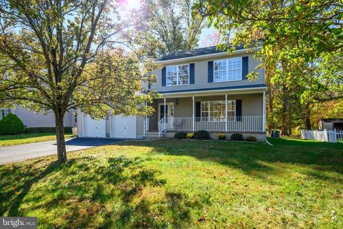 9 Blossom Dr, Ewing, NJ, 08638-2003 | Card Image