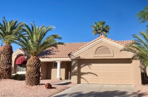 2520 Silverton Dr, Las Vegas, NV, 89134-8832 | Card Image