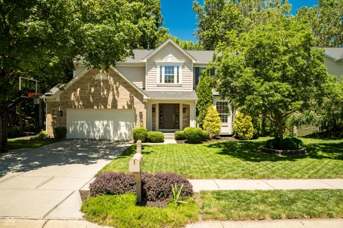 8508 Weaver Woods Pl, Fishers, IN, 46038-5206 | Card Image