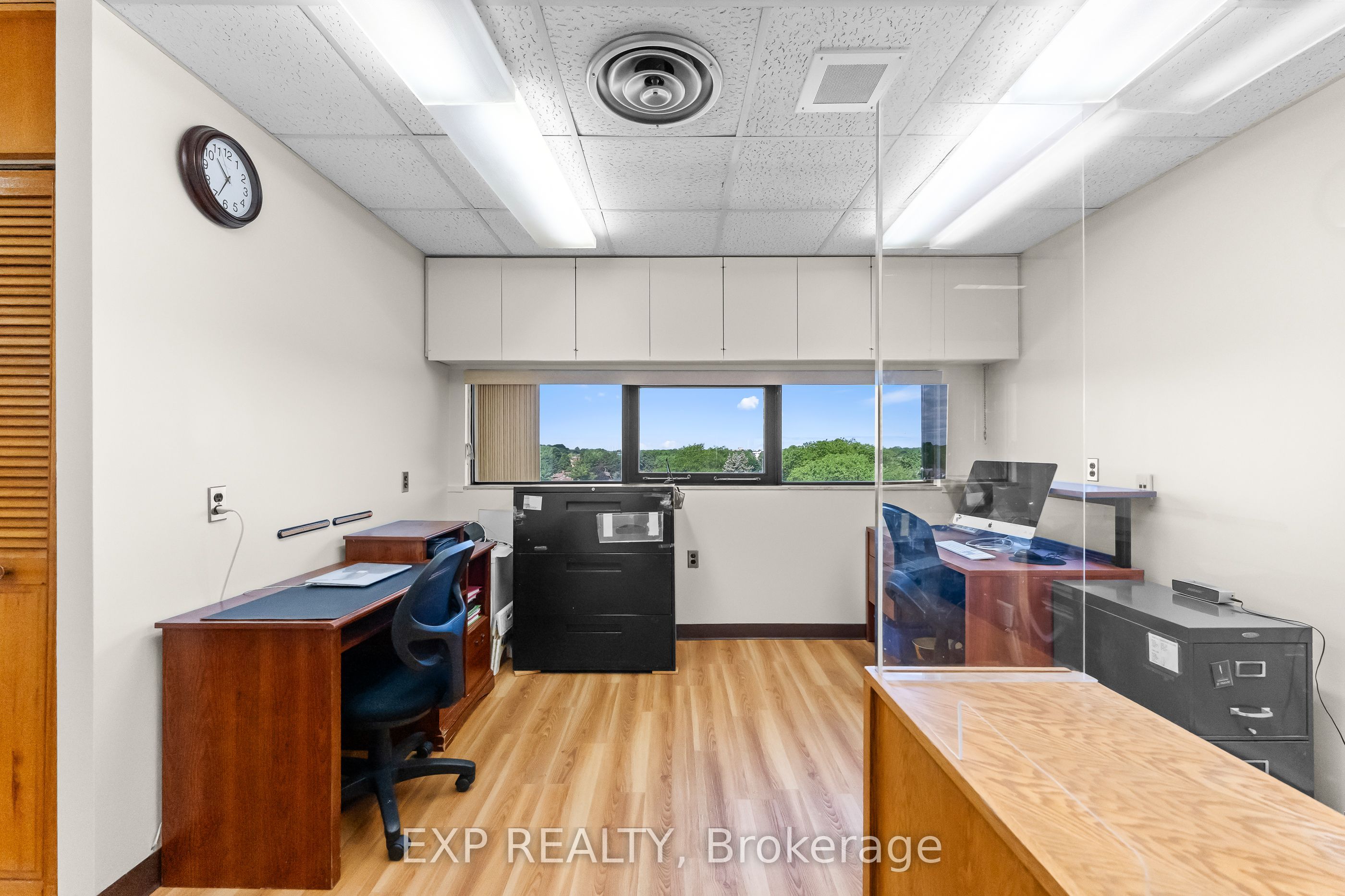 Commercial Sale in Niagara Falls 3