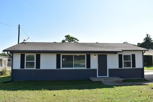 a-541 S Allen St, Boyd, TX, 76023-3376 | Card Image