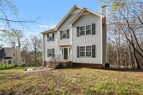 1580 Old Jonestown Rd, Winston Salem, NC, 27103-6651 | Card Image