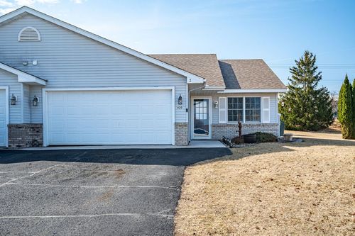 620 Circle Pine Dr, NEW RICHMOND, WI, 54017-6560 | Card Image