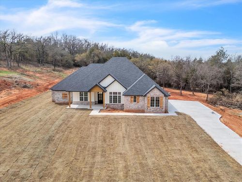 15891 Vernon Cir, Newalla, OK, 74857-8529 | Card Image