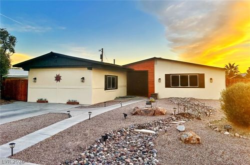 1102 Arapaho Way, Boulder City, NV, 89005-3040 | Card Image