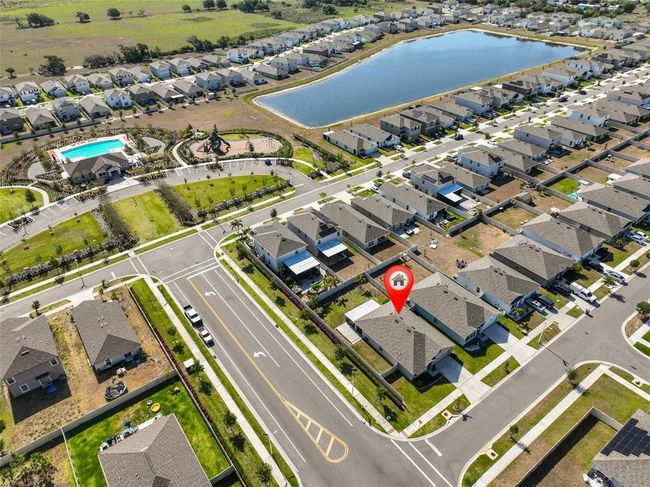 16704 Sunburst Lake St, House other with 3 bedrooms, 2 bathrooms and null parking in WIMAUMA FL | Image 40