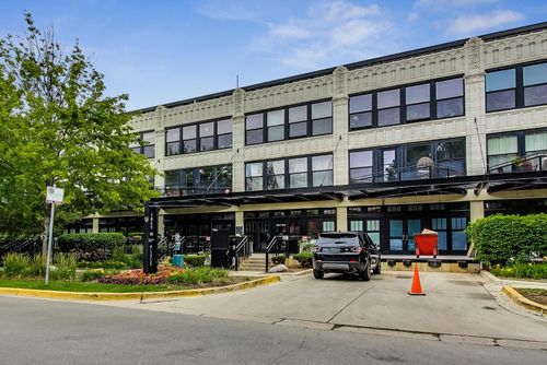 228-1069 W 14th Pl, Chicago, IL, 60608-2075 | Card Image