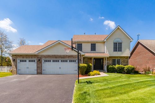 106 Wesley Dr, Peotone, IL, 60468-9824 | Card Image