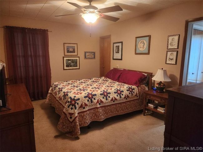 524 W Water St, Home with 3 bedrooms, 3 bathrooms and null parking in Paoli IN | Image 33